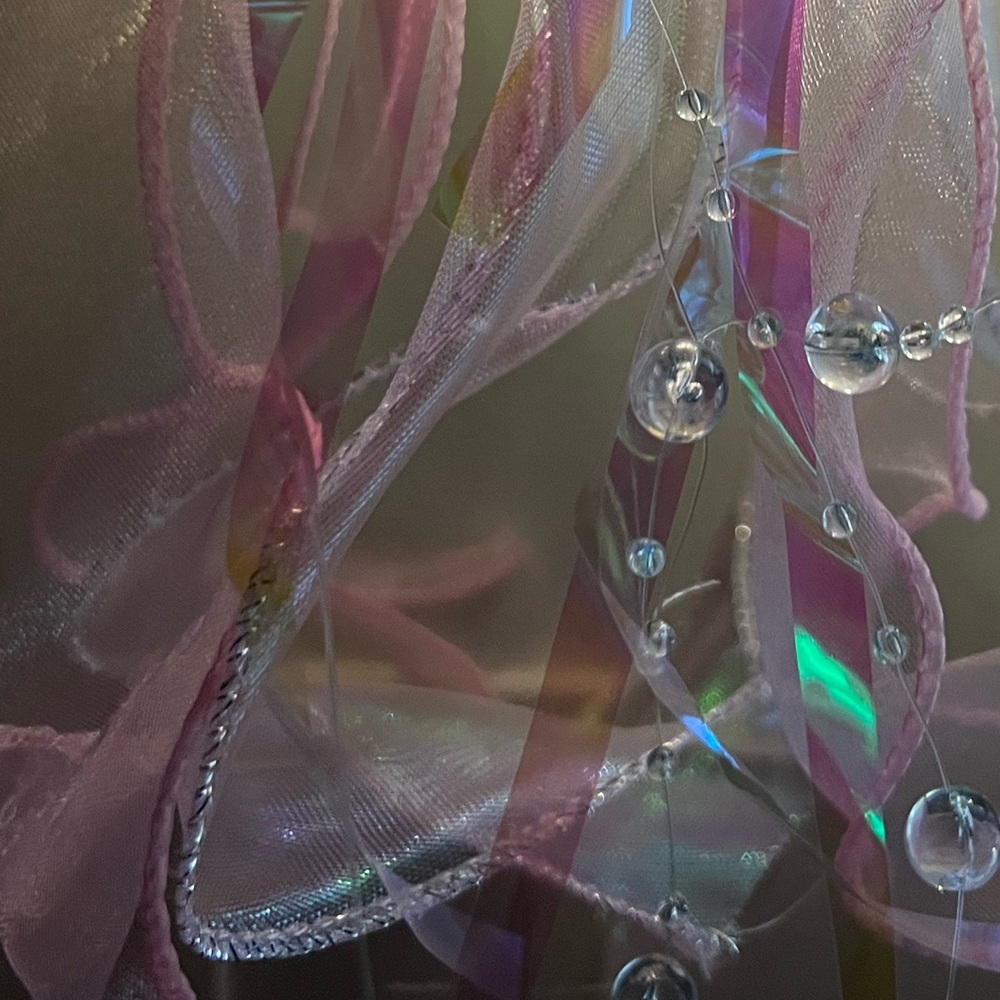 Jellyfish light ๐ชผ๐ PURPLE light up holographic 3 modes clear beads hanging - Picture 8 of 13